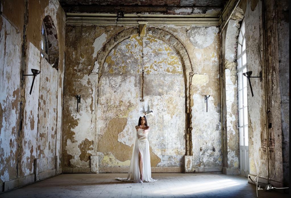 Maher Attar, Dove of Peace, 2020, fine art cold press 300g paper, 60x50 cm 
© Maher Attar